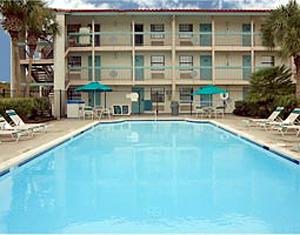 Red Roof South Motel 2*